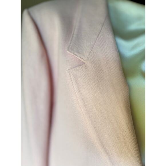 Elegant Pink Women's Blazer - Picture 2 of 7